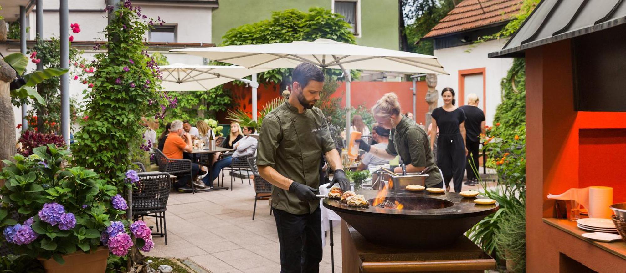 Wirtshaus & Hotel Goldener Greif Edelsfeld Zewnętrze zdjęcie