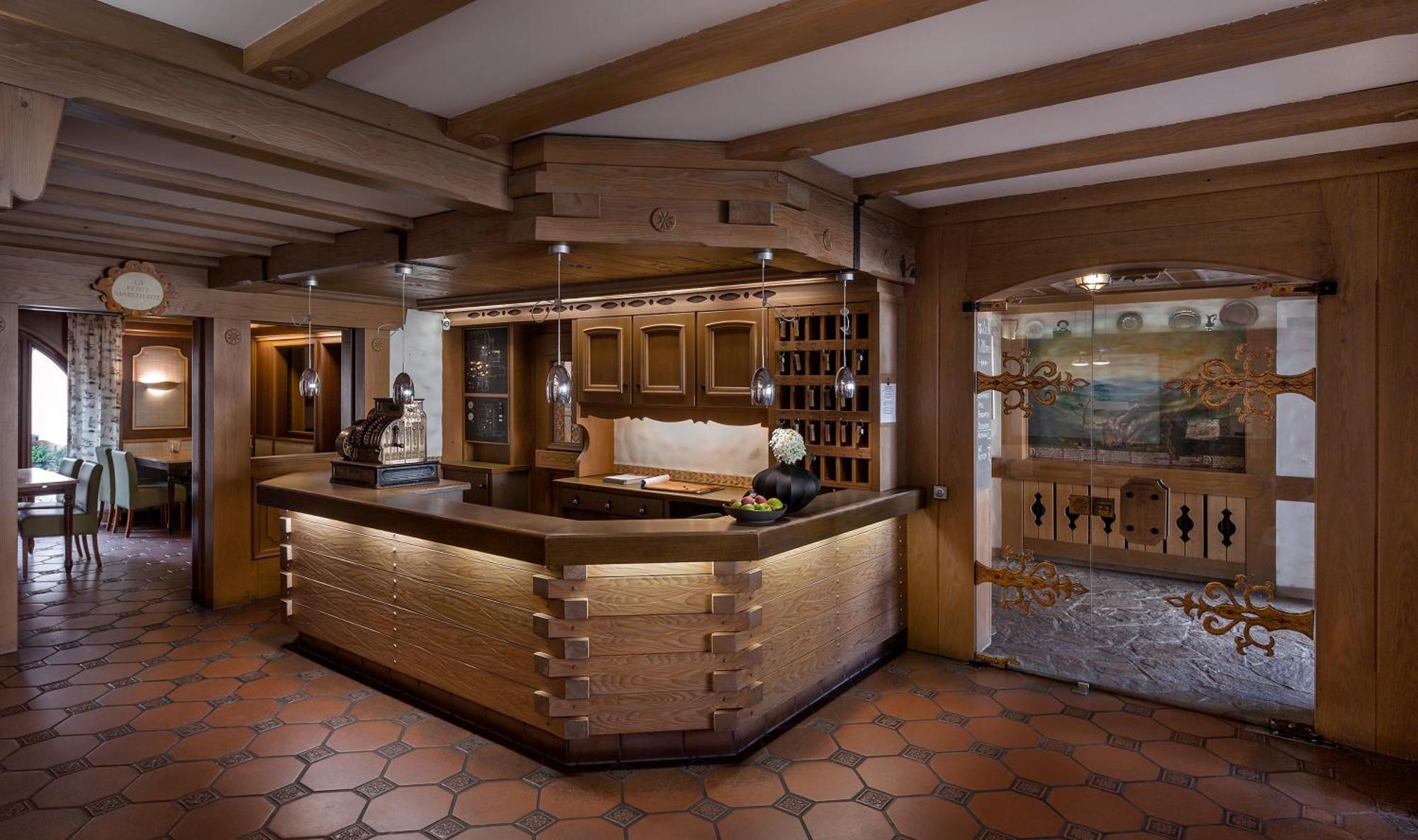 Wirtshaus & Hotel Goldener Greif Edelsfeld Zewnętrze zdjęcie